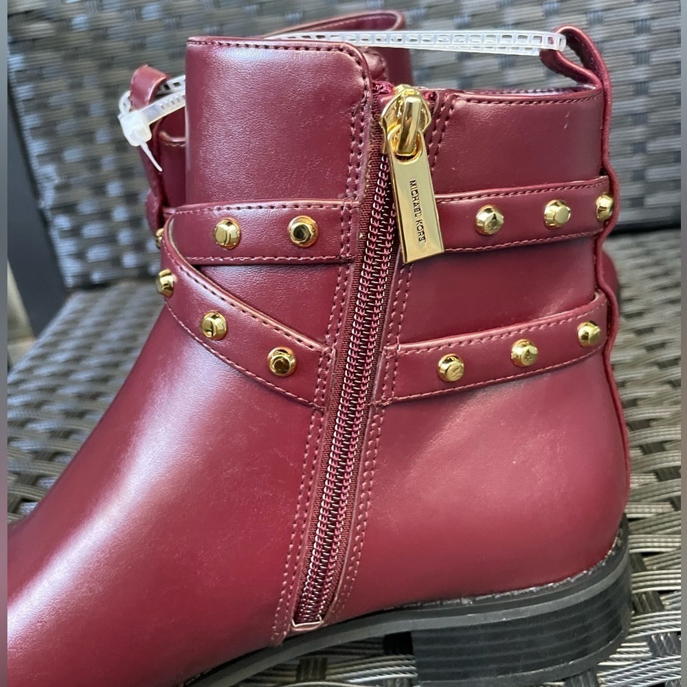 MICHAEL KORS BOOTS,Michael Kors Burgundy Ankle Boots with Gold Details - Picture 4 of 15